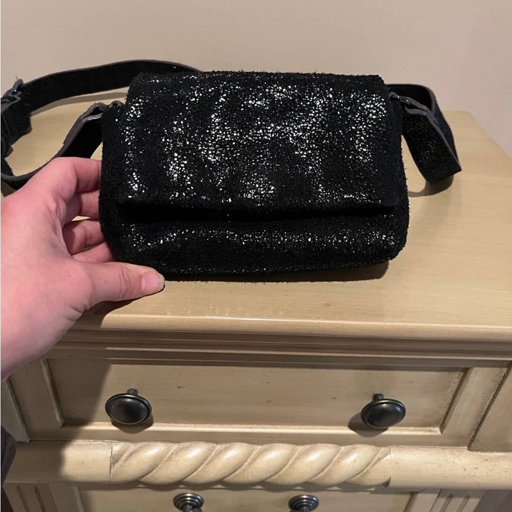 Aimee Kestenberg Elegant,Shiny Black Glitter Leather Crossbody/Shoulder Bag